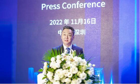 主持人:深圳市平板顯示行業協會副會長郭灝明 主持人:深圳市平板顯示行業協會副會長郭灝明